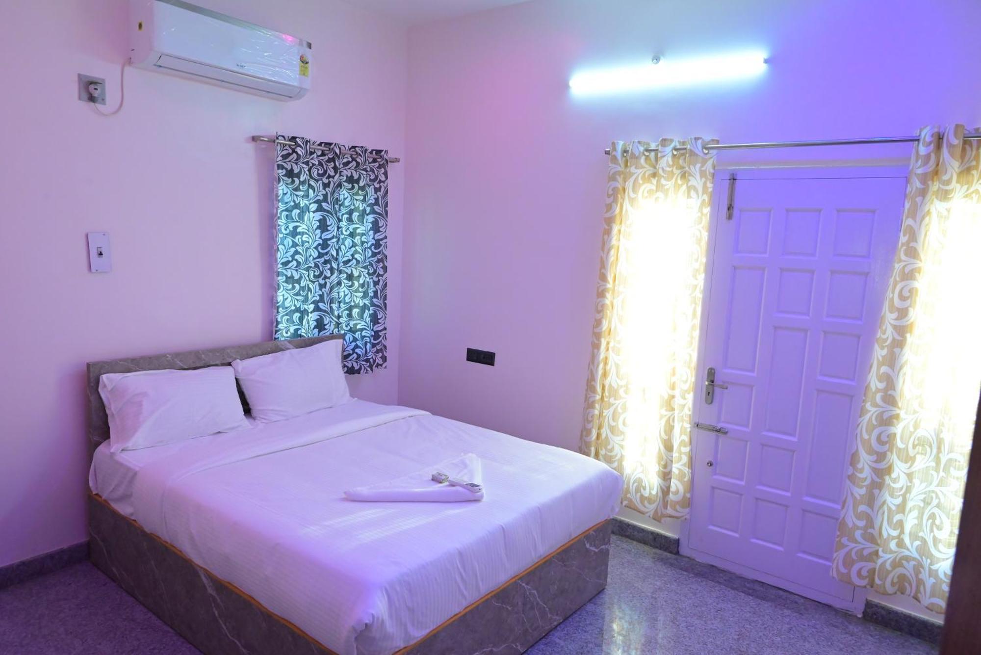Apartmán Le Joie Luxury Puduččéri Exteriér fotografie